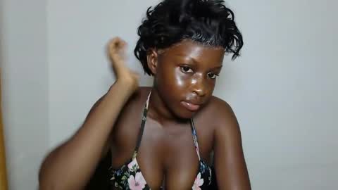 pinkykiki_247 online show from March 2026 11:43:01 PM