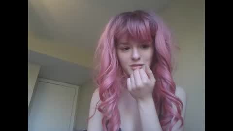 pinkykittykat online show from April 2026 11:40:02 PM