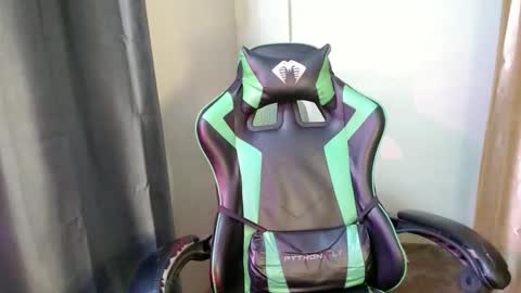 pinoy_shyboy69 online show from April 2026 07:41:01 PM