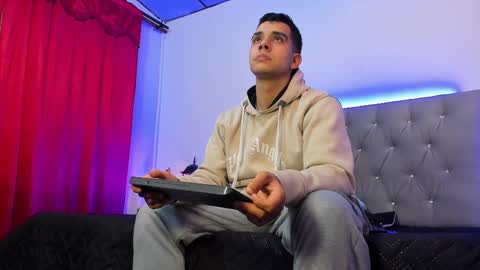 pipe_320 online show from February 2025 04:42:02 AM