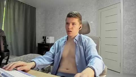Pierre online show from May 2026 09:38:02 AM