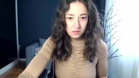 piscesgirl06 online show from May 2026 04:30:02 AM