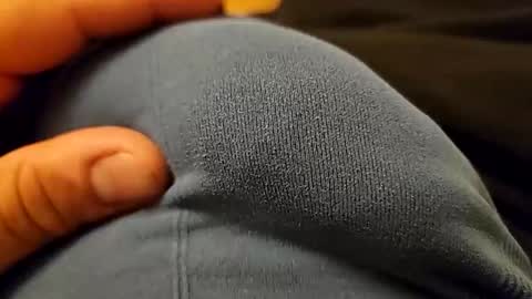 Snapshot of pitoenmano_ chatting on May 2026 04:51:01 AM Antn online show from May 2026 04:51:01 AM