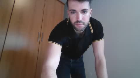 pitruki00 online show from January 2026 10:20:01 AM