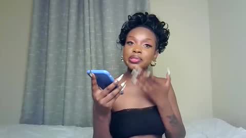 Snapshot of pixie_roman chatting on April 2026 05:59:01 PM Majesty online show from April 2026 05:59:01 PM