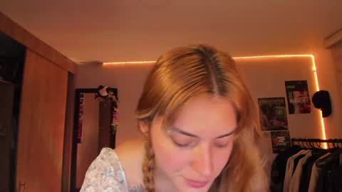 pixie online show from January 2025 02:25:01 AM