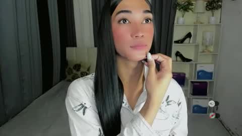 pixiedoll_ online show from February 2026 06:56:02 AM