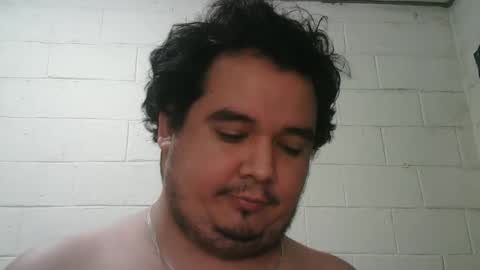 Snapshot of pjrgg77 chatting on January 2026 01:54:02 AM Pablo online show from January 2026 01:54:02 AM