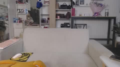 Snapshot of plasticgirll chatting on February 2025 09:00:01 PM plasticgirll online show from February 2025 09:00:01 PM