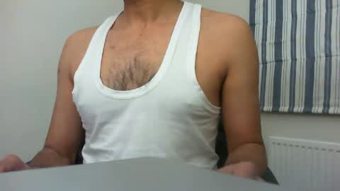 Snapshot of platino3026 chatting on March 2025 11:37:01 PM platino3026 online show from March 2025 11:37:01 PM