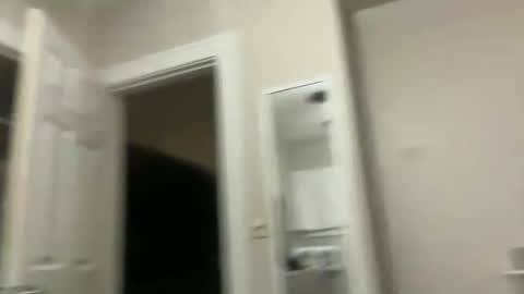 Snapshot of platinum1998 chatting on October 2025 02:24:01 AM Platinum 3 online show from October 2025 02:24:01 AM