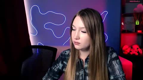 Sophie online show from October 2025 11:42:02 AM