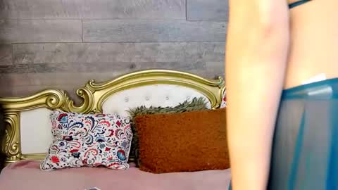 PlayfulSamy online show from December 2024 08:15:01 AM