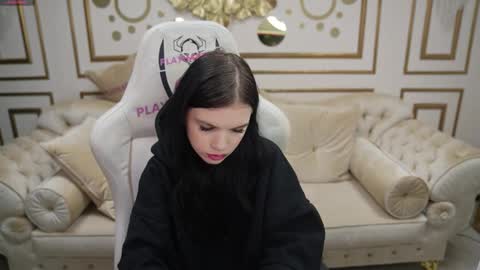 Lana online show from December 2025 11:14:02 AM