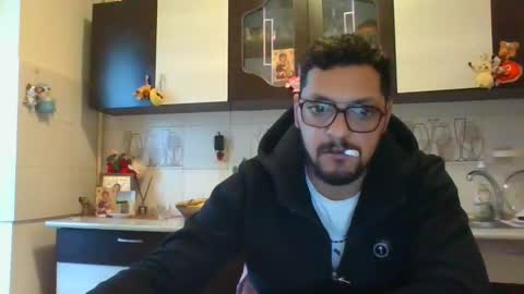 Snapshot of pleas3s_sweet chatting on January 2025 05:56:01 AM pleas3s_sweet online show from January 2025 05:56:01 AM