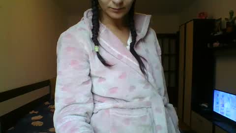 Snapshot of pleas3s_sweet chatting on February 2025 07:33:02 AM pleas3s_sweet online show from February 2025 07:33:02 AM