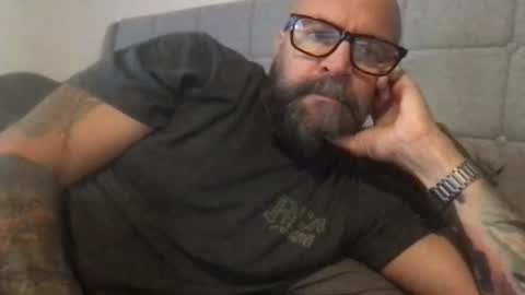 Snapshot of pleasesitonmycock chatting on May 2026 09:32:02 PM PleaseSitOnMyCock online show from May 2026 09:32:02 PM