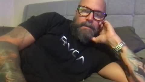 Snapshot of pleasesitonmycock chatting on May 2026 03:57:02 AM PleaseSitOnMyCock online show from May 2026 03:57:02 AM