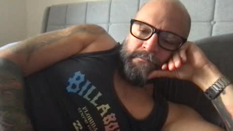 Snapshot of pleasesitonmycock chatting on May 2026 05:53:01 PM PleaseSitOnMyCock online show from May 2026 05:53:01 PM