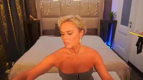 Snapshot of pleasurewecouple chatting on June 2026 12:51:02 PM Ira brunette and Vika blonde online show from June 2026 12:51:02 PM