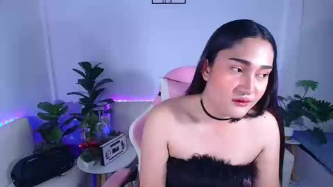 Snapshot of ploysaithailand chatting on October 2025 08:12:02 AM Ploysai online show from October 2025 08:12:02 AM