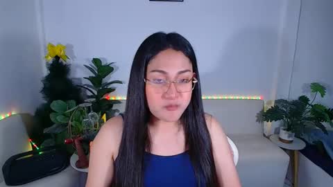 Ploysai online show from December 2025 07:56:02 AM