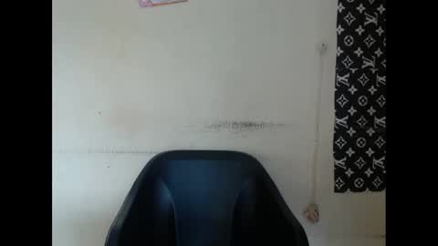Snapshot of plumnjuicyx chatting on February 2025 10:19:01 AM plumnjuicyx online show from February 2025 10:19:01 AM