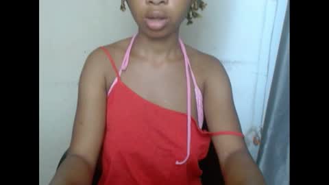 Snapshot of plumnjuicyx chatting on February 2025 09:37:01 AM plumnjuicyx online show from February 2025 09:37:01 AM
