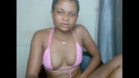 Snapshot of plumnjuicyx chatting on February 2025 03:31:02 PM plumnjuicyx online show from February 2025 03:31:02 PM