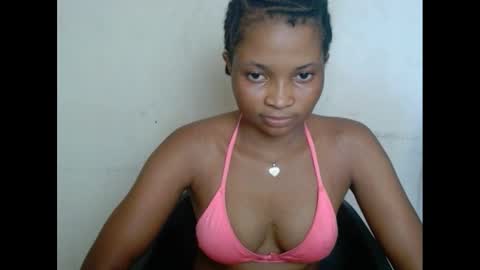 Snapshot of plumnjuicyx chatting on February 2025 12:12:01 PM plumnjuicyx online show from February 2025 12:12:01 PM