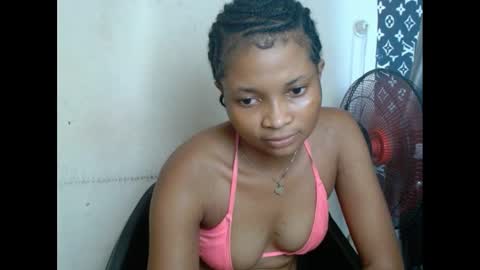 Snapshot of plumnjuicyx chatting on February 2025 09:45:01 AM plumnjuicyx online show from February 2025 09:45:01 AM