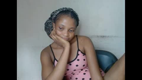 Snapshot of plumnjuicyx chatting on February 2025 04:37:01 PM plumnjuicyx online show from February 2025 04:37:01 PM