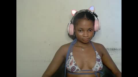 Snapshot of plumnjuicyx chatting on March 2025 04:03:02 PM plumnjuicyx online show from March 2025 04:03:02 PM