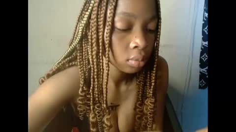 Snapshot of plumnjuicyx chatting on March 2025 08:23:02 AM plumnjuicyx online show from March 2025 08:23:02 AM