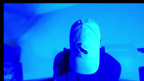 StraightPlush online show from February 2026 06:23:01 AM