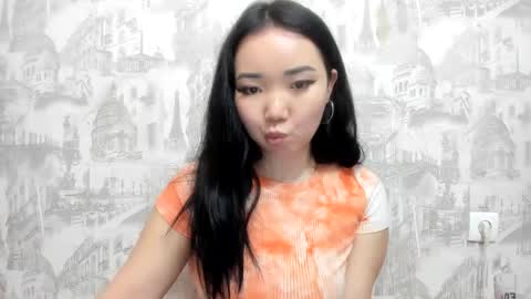 Snapshot of pocahontas654 chatting on February 2025 12:56:01 PM Erica online show from February 2025 12:56:01 PM