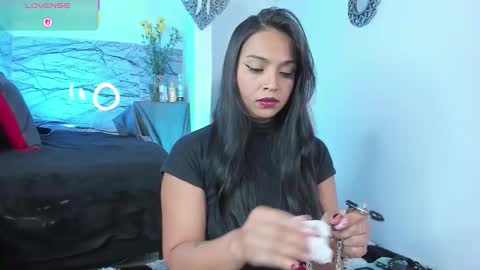 Emi online show from February 2026 07:32:02 PM