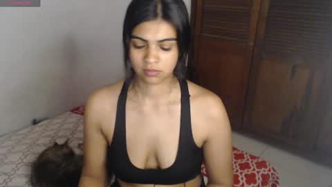 Snapshot of pocahontas_princess__ chatting on May 2026 02:41:01 AM Pocahontas online show from May 2026 02:41:01 AM