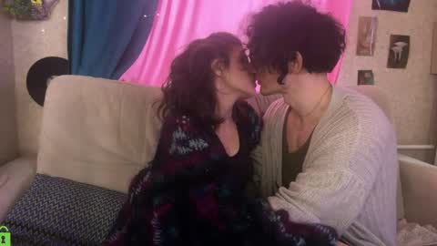 Snapshot of pocket_lovers chatting on May 2026 04:53:02 AM Cute Sofia and Handsome Richy online show from May 2026 04:53:02 AM