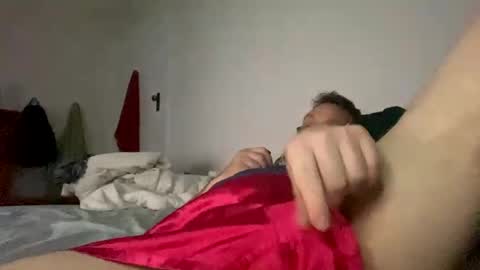 Snapshot of podge00 chatting on February 2025 01:06:01 PM Dave online show from February 2025 01:06:01 PM