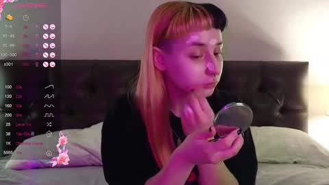 Snapshot of polidevis chatting on November 2025 10:58:01 AM Candytrain online show from November 2025 10:58:01 AM