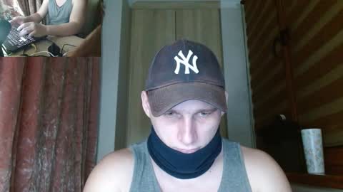 Poliglotjoe2 online show from March 2026 02:15:01 AM