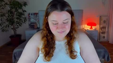 Snapshot of polinasallivan chatting on July 2026 06:28:01 PM Polina online show from July 2026 06:28:01 PM