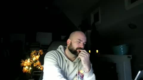 polisheaqle online show from December 2025 05:49:02 AM