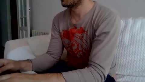 Snapshot of pollon20cm1988 chatting on May 2026 07:57:01 AM pollon20cm1988 online show from May 2026 07:57:01 AM