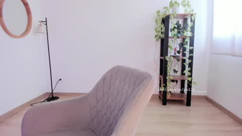 Polly online show from February 2026 03:33:01 PM