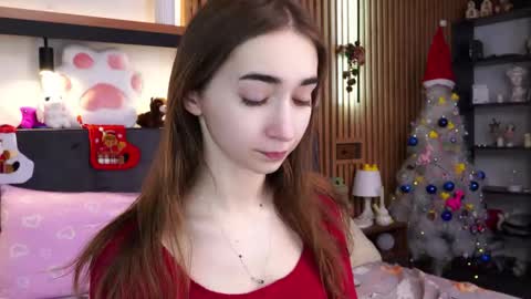 Polly online show from December 2025 07:24:01 AM