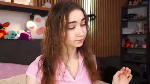 Polly online show from March 2026 07:38:01 AM