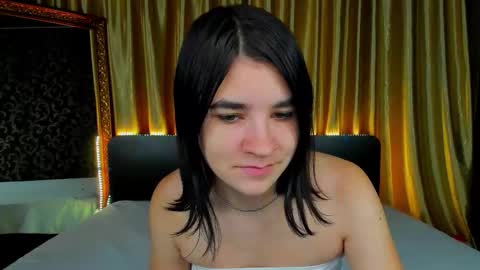 Polly online show from October 2025 06:11:02 AM