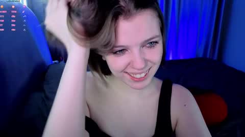 Polly online show from March 2026 07:18:02 PM